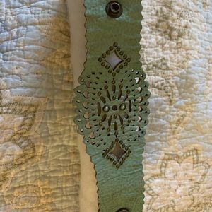 Leather rock bracelet